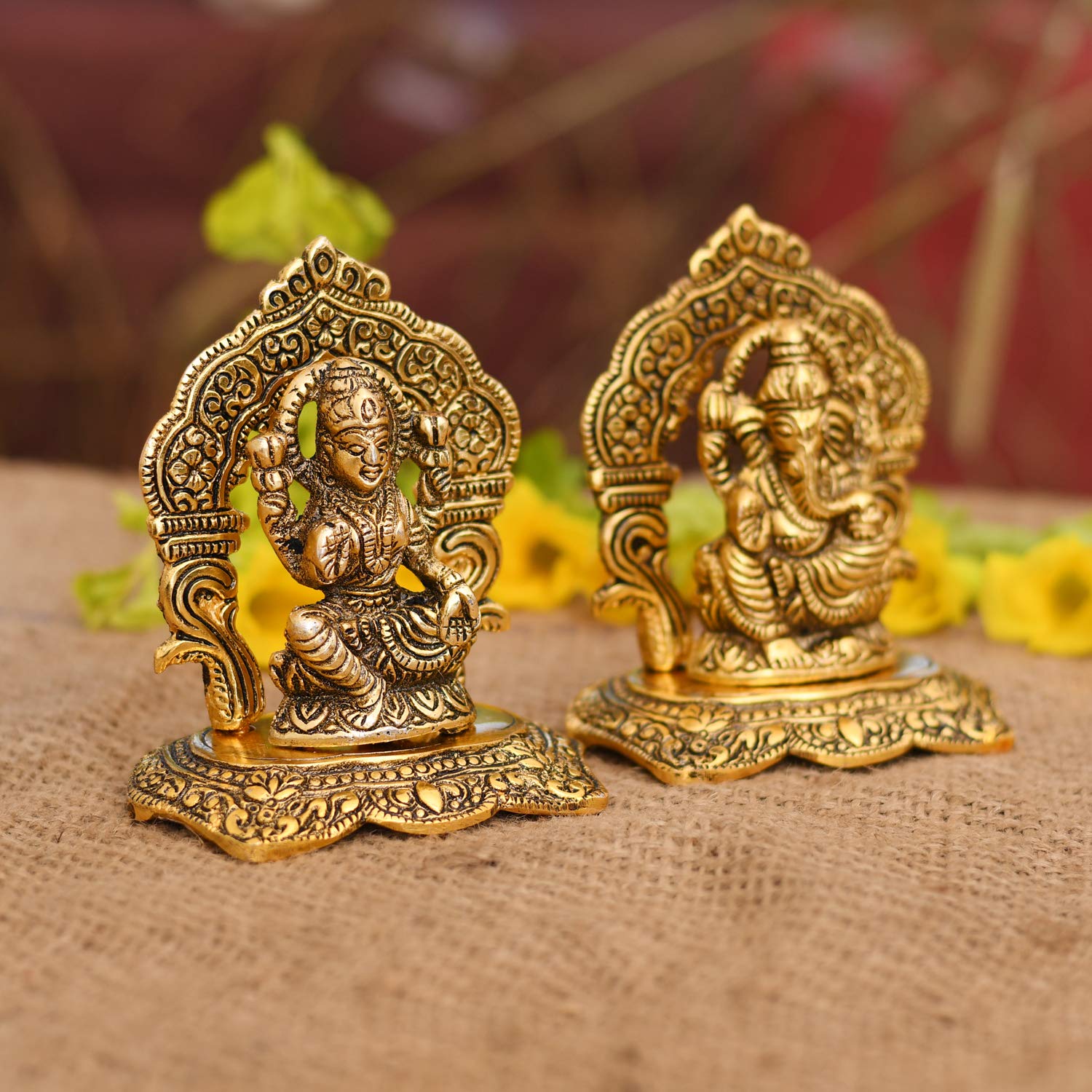 Lakshmi Ganesha Idol, Lakshmi Ganesha Murti, Lakshmi Ganesha Statue, Lakshmi Ganesha Showpiece